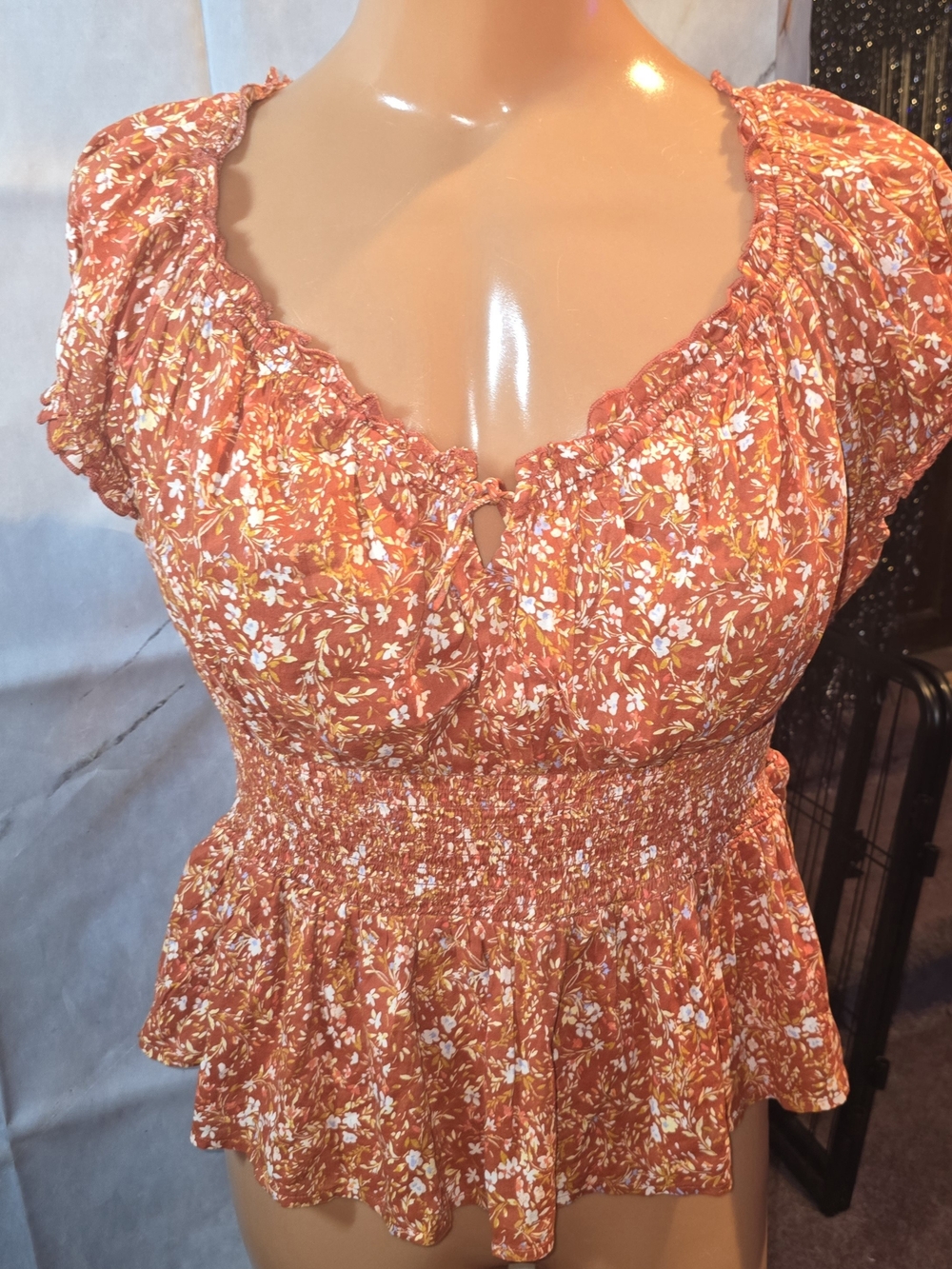 Old Navy Rust Floral Smocked Peplum Blouse